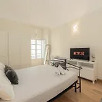 Apartment B-homy - Palazzo Reale
