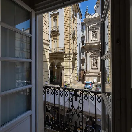 Apartamento Bilo Palazzo Reale Apartments *