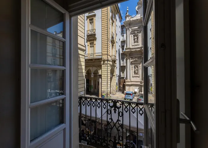 아파트 B-Homy - Palazzo Reale Apartments *